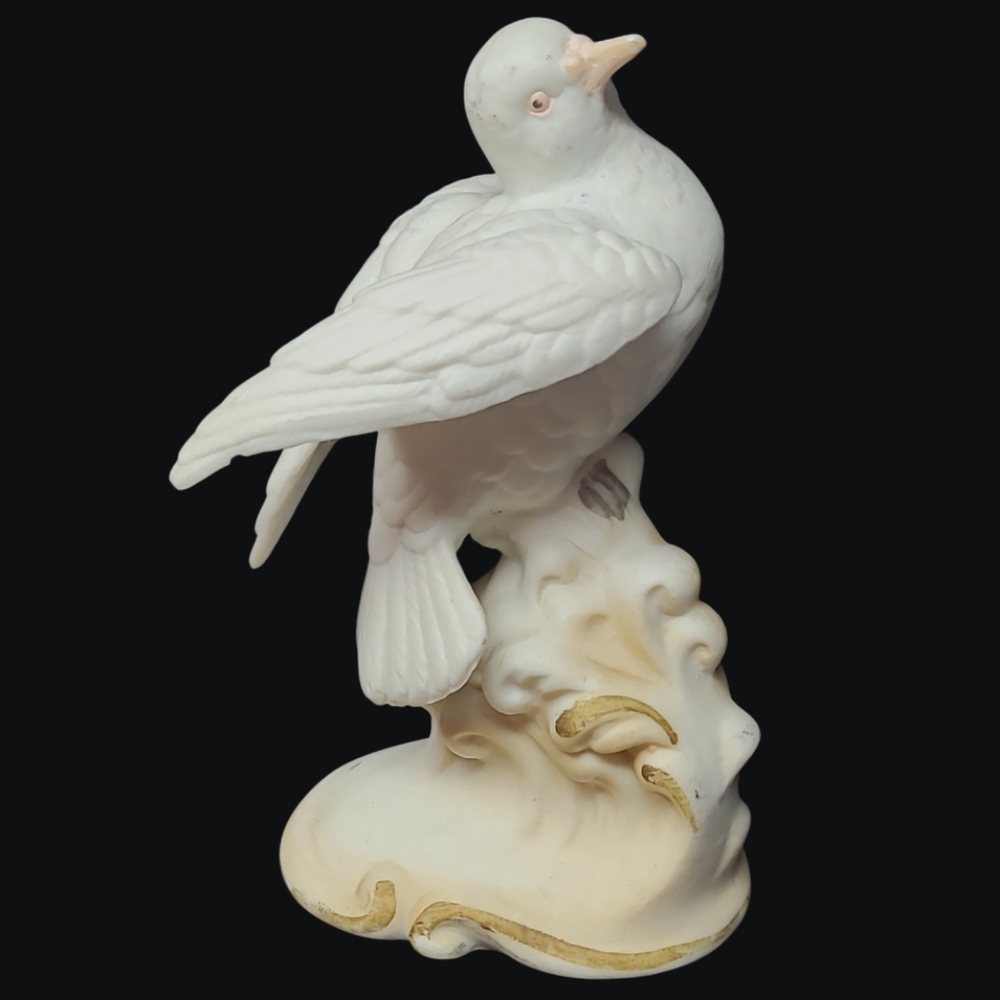 1975 LEFTON WHITE DOVE HAND PAINTED PORCELAIN FIGURINE KW2291 JAPAN
